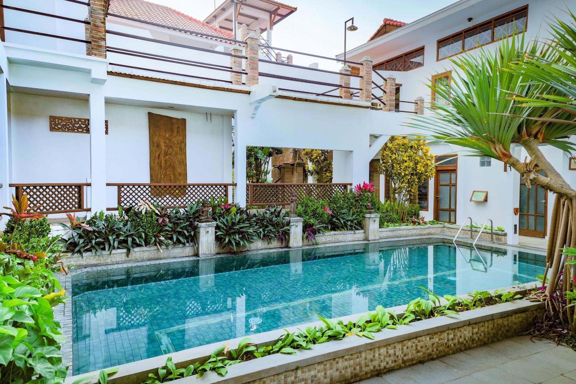 באטו Family Hotel Gradia 2 מראה חיצוני תמונה
