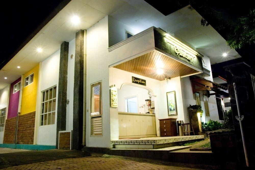 באטו Family Hotel Gradia 2 מראה חיצוני תמונה